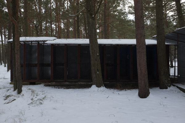 gallery-item